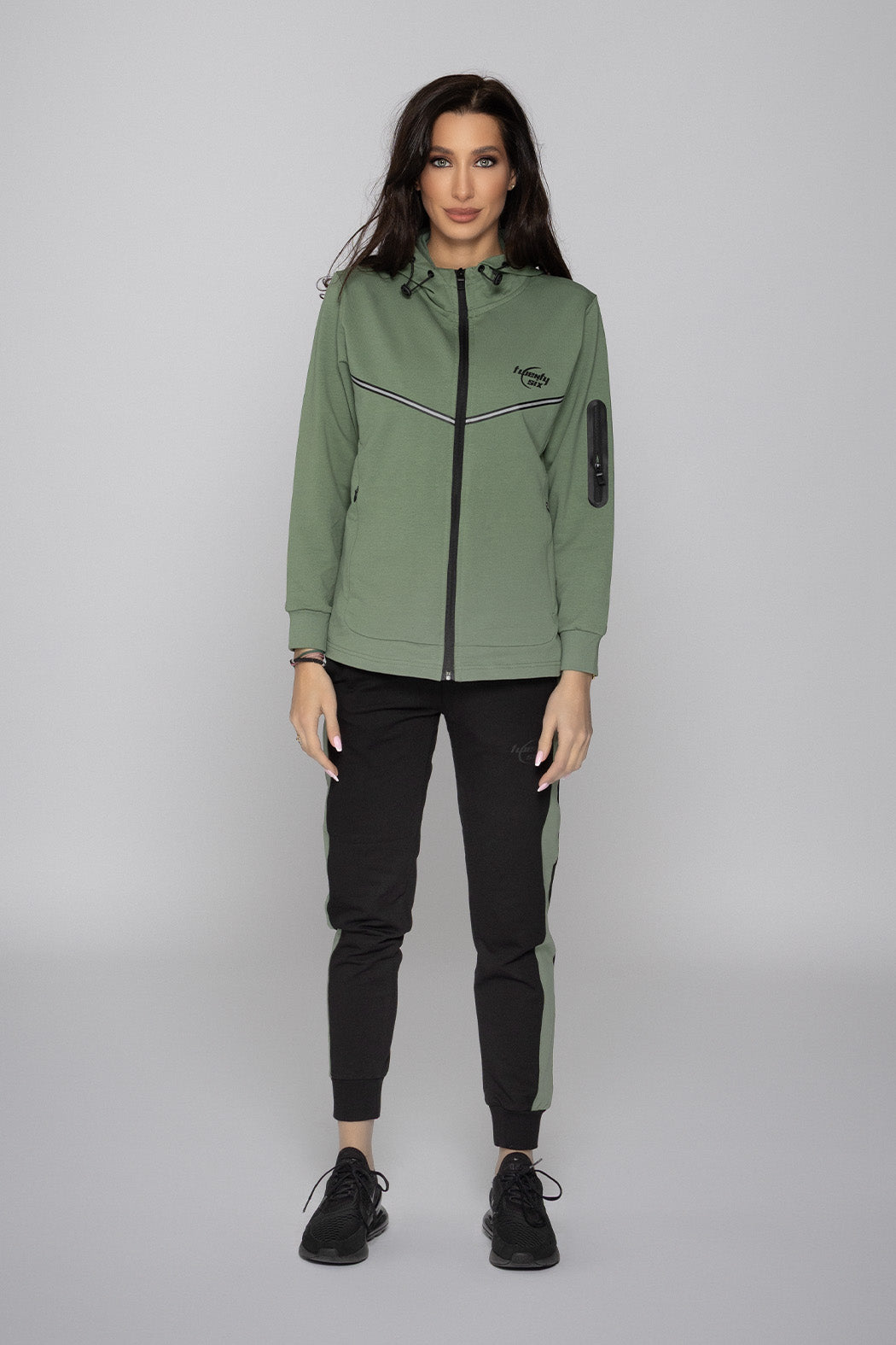 Спортен екип FlexaFit